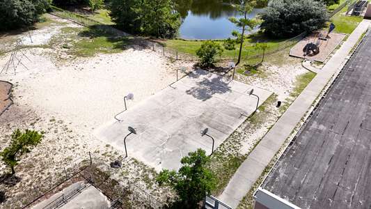Don Brewer Elementary School Outdoor Basketball Courts (3 hr min) in Jacksonville 2
