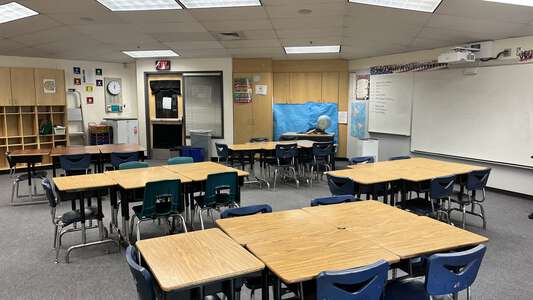 Gilham Elementary School Classroom Standard in Eugene