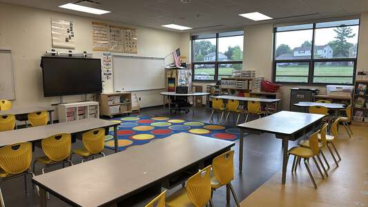 Lincoln Elementary  Classroom Standard in Gahanna 1