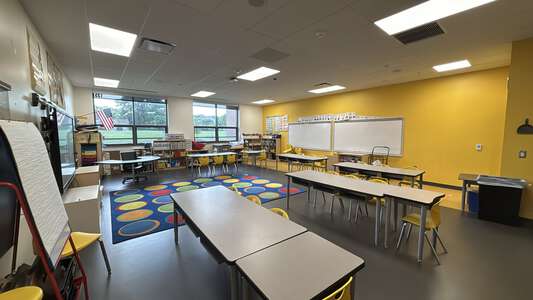 Lincoln Elementary  Classroom Standard in Gahanna 4