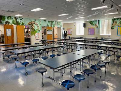 West Shore Elementary School (4681) Cafeteria in Tampa