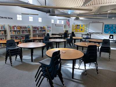 Thomas - Ruby S. Elementary School Library in Las Vegas