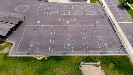 Sinclear Elementary School Outdoor Basketball Courts in Ceres