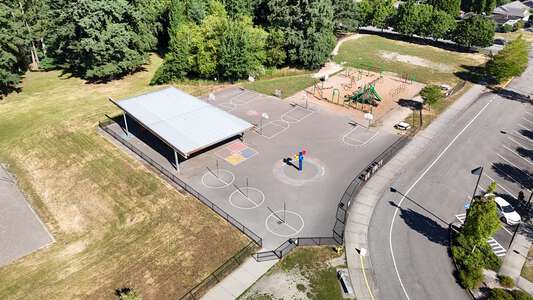 Redmond Outdoor Basketball Courts