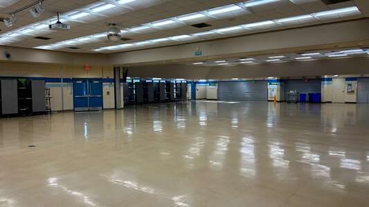 Three Oaks Middle School Multi Purpose Room / Cafeteria in Fort Myers 4