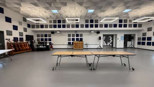 South Lake Middle School Music Room in Irvine