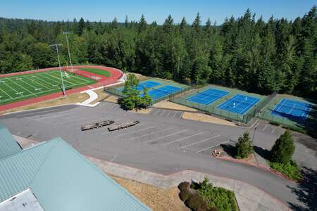Inglewood Middle School Parking Lot - Side in Sammamish