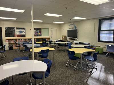 Bradley Elementary School Library in Columbia