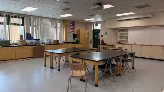Carmel Valley Middle School Classroom Standard in San Diego
