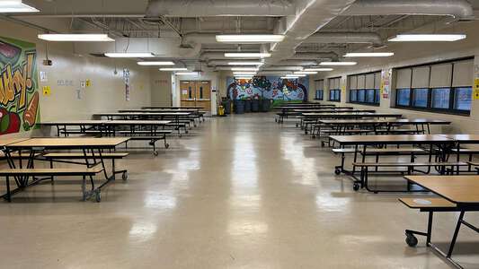 Drake - John B Drake Elementary School Cafeteria in Chicago 3