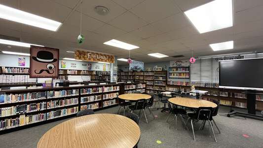 Lake Dolloff Elementary School Library in Auburn