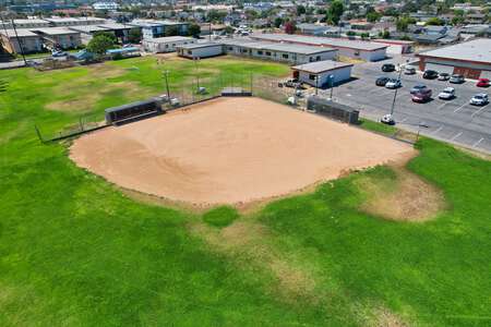 Levy Adult Center Field - Softball 1 (TGSL) in Torrance
