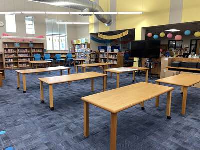 Overton Elementary School Library in Austin