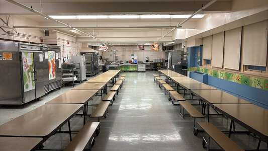 Hamline - John H Hamline Elementary School Cafeteria in Chicago 4
