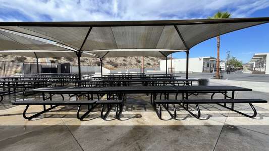 Granite Hills School Outdoor Lunch Area 1 in Perris