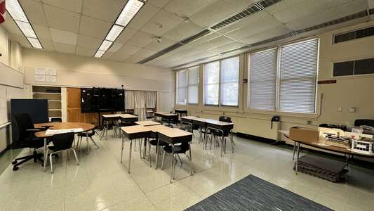 Venetia Elementary School Classroom Standard (3 hr min) in Jacksonville