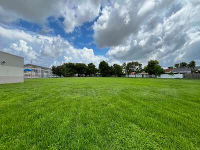 Claude Pepper Elementary School Field - Practice in Miami