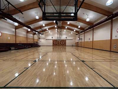 Boones Ferry Primary School Fauna Gym in Wilsonville