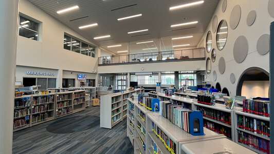 Canyon Ranch Elementary School Library - CRE in Irving