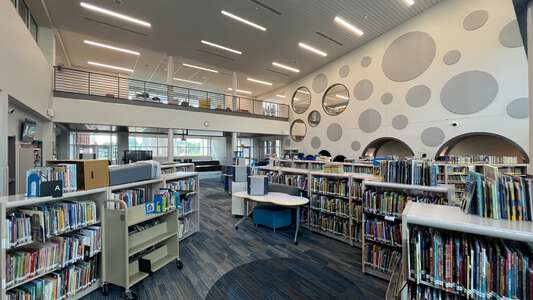 Canyon Ranch Elementary School Library - CRE in Irving