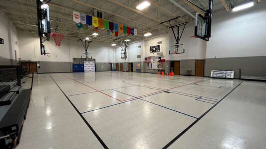 Cottonwood Creek Elementary School Gym - CCE in Coppell