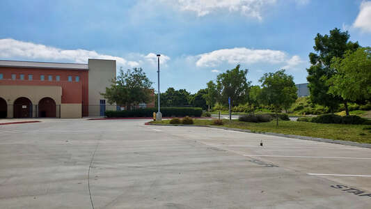 Wolf Canyon Elementary School Parking Lot - Staff in Chula Vista 2