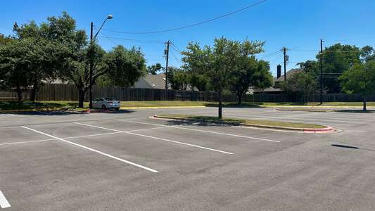 Laurel Mountian Elementary School Parking Lot in Austin