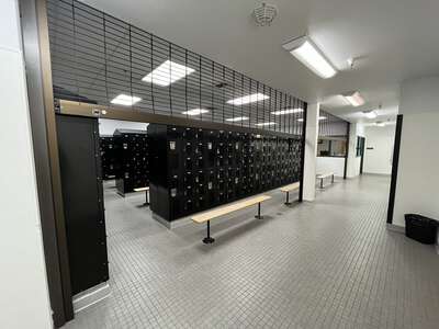 Dixon High School Locker Rooms Girls in Dixon 2