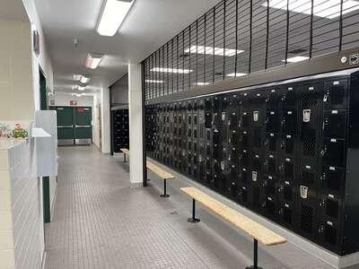 Dixon High School Locker Rooms Girls in Dixon 4
