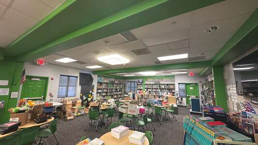 Avalon Elementary School Library in Perris 2