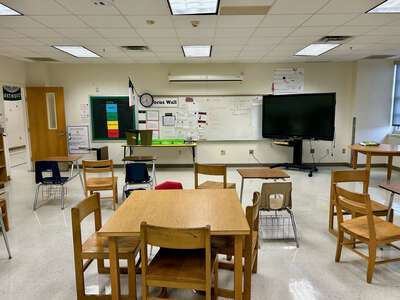 S S Conner Elementary School Classroom Standard in Dallas