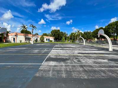 Miami Lakes K-8 Center Outdoor Basketball Courts in Miami Lakes 3
