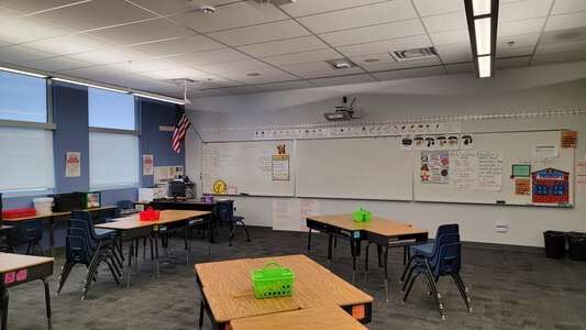 Harris - George E. Elementary School Classroom Standard in Las Vegas