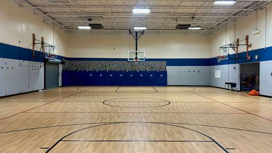 William Monnig Middle School Gym - Auxiliary in Fort Worth 3