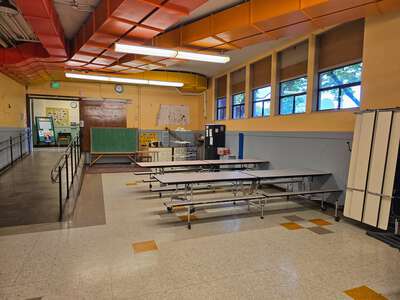 Metropolitan Learning Center Cafeteria in Portland