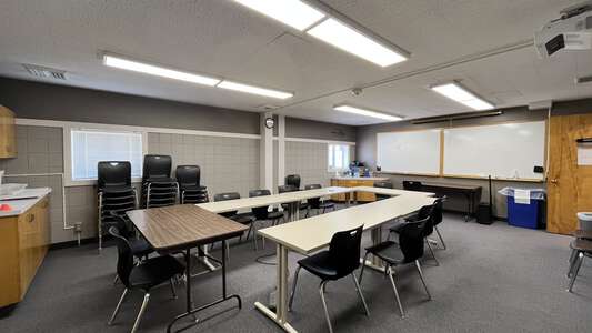 Education Center Mozart Room in Eugene 2