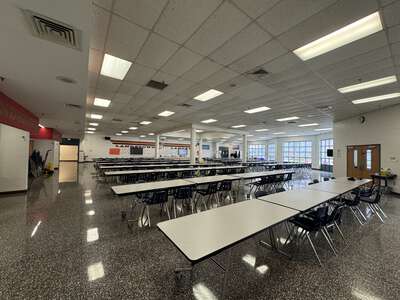 Landstown Middle School Cafeteria in Virginia Beach