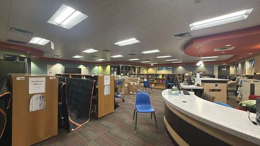 Ridgecrest Elementary School Library in Midwest City 2