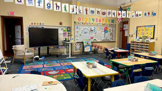 Riverside Leadership Magnet Elementary School Classroom Standard in Wichita 3