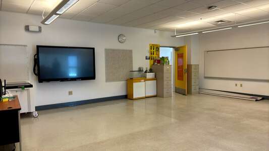 Lincoln School for the Arts Classroom Standard in Marrero 3