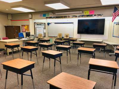 Rob Road Elementary School Classroom Standard in Modesto