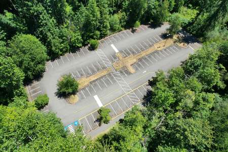 Emily Dickinson Explorer Elementary School Parking Lot - Front in Redmond