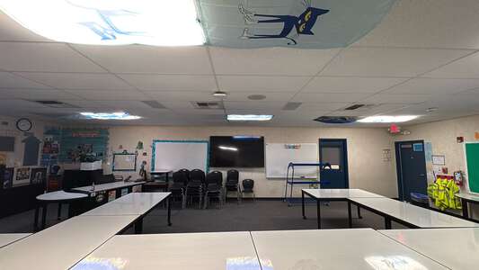 Columbia Elementary School Classroom Standard in Perris 3