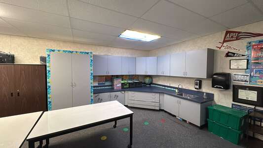 Columbia Elementary School Classroom Standard in Perris 4