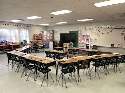 Deerfield Beach Elementary School Classroom Standard in Deerfield Beach