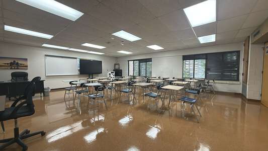 Midwest City High School Classroom Standard in Midwest City 2