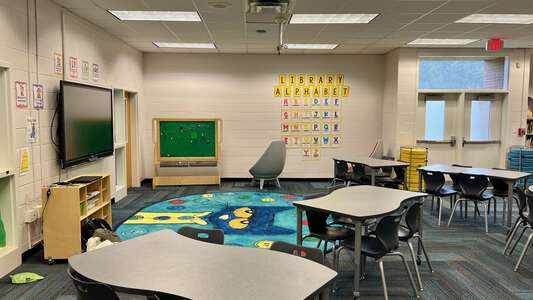 Long Cane Elementary School Media Center in LaGrange