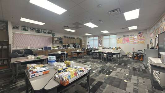 Argyle West Elementary School Classroom Standard in Argyle 2