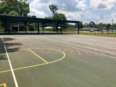 Floral Avenue Elementary School Outdoor Basketball Courts in Bartow