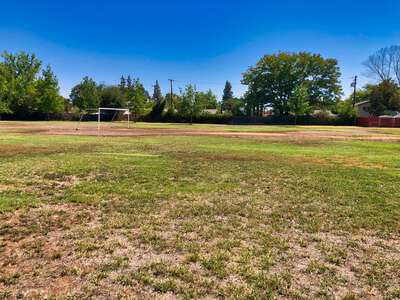 O.W. Erlewine Elementary School Field - Practice West in Sacramento